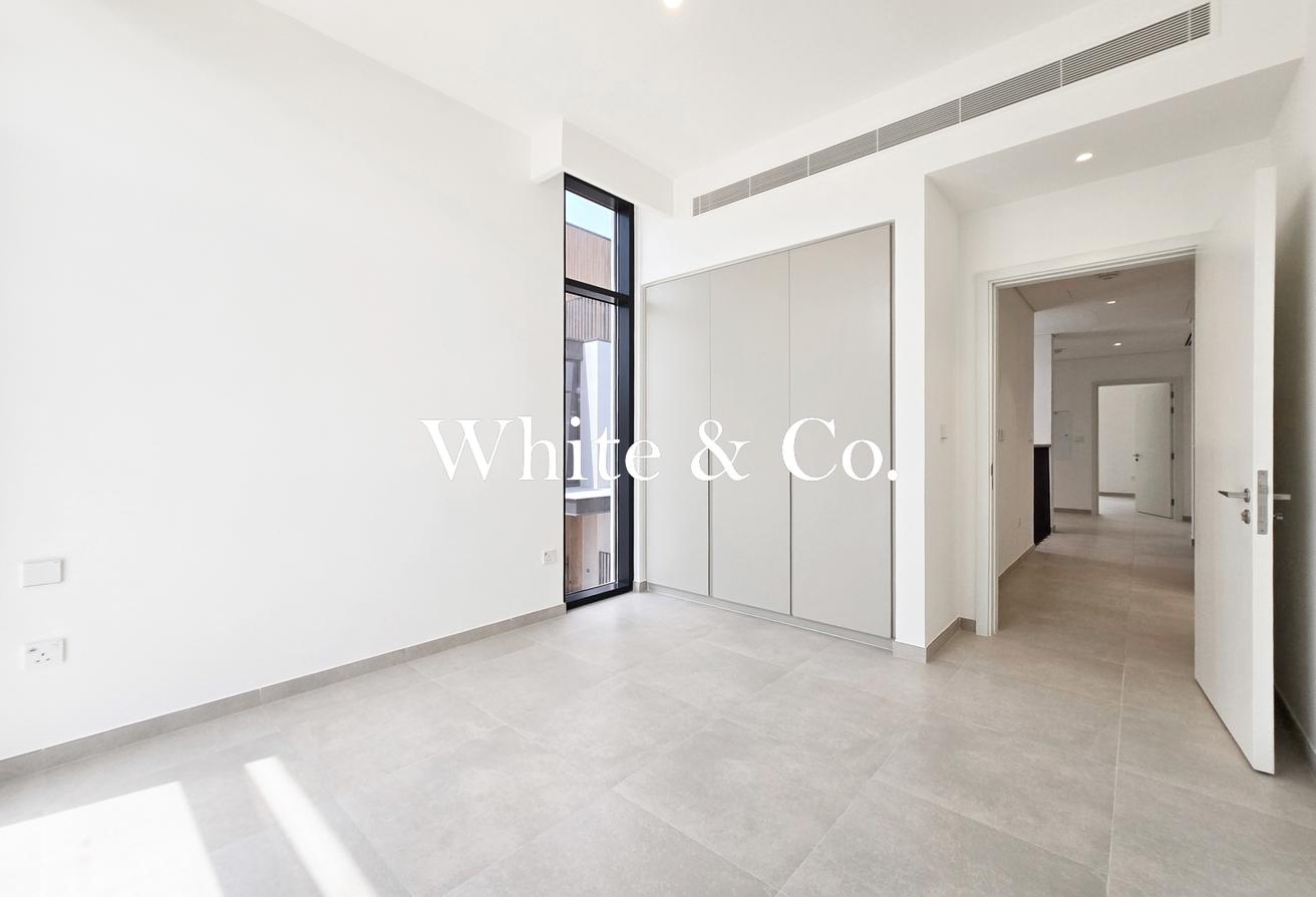Best Price | Family Community | Genuine photo 8