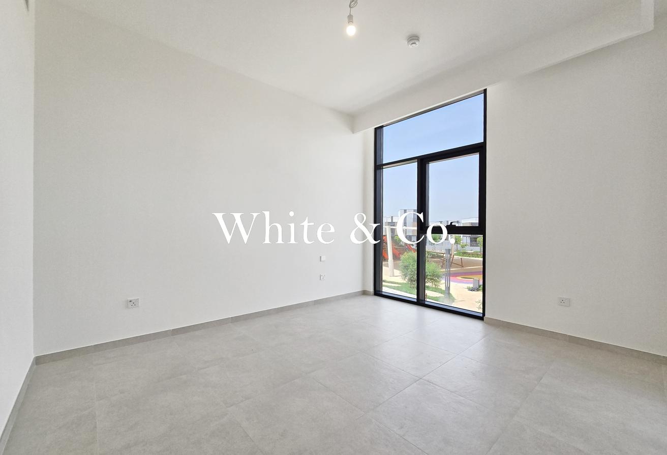 Best Price | Family Community | Genuine photo 5