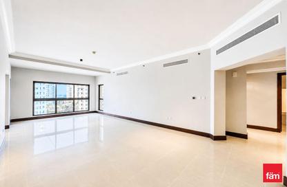 Apartment - 2 Bedrooms - 4 Bathrooms for sale in Golden Mile 9 - Golden Mile - Palm Jumeirah - Dubai