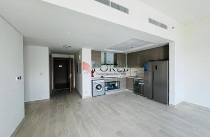 Apartment - 3 Bedrooms - 3 Bathrooms for rent in Azizi Riviera 45 - Azizi Riviera - Meydan One - Meydan - Dubai