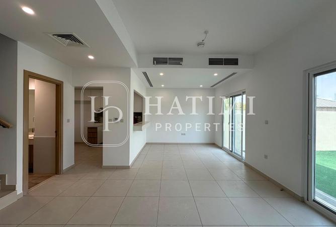 3BR + MAIDS | READY TO MOVE IN | GREAT COMMUNITY photo 3