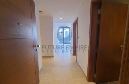 Apartment - 2 Bedrooms - 4 Bathrooms for rent in Airport Road Area - Al Garhoud - Dubai