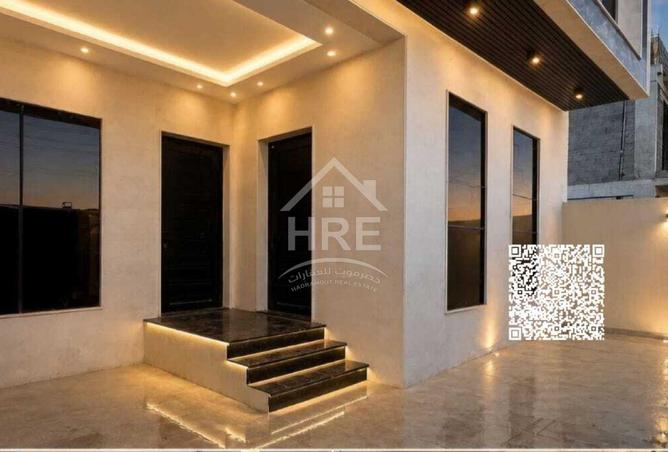 128851737 - Property Image 2