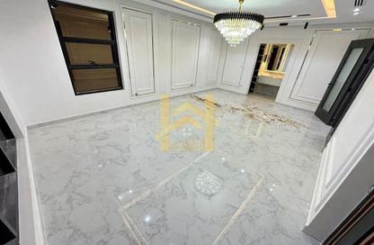 Villa - 5 Bedrooms - 7 Bathrooms for sale in Al Yasmeen 1 - Al Yasmeen - Ajman
