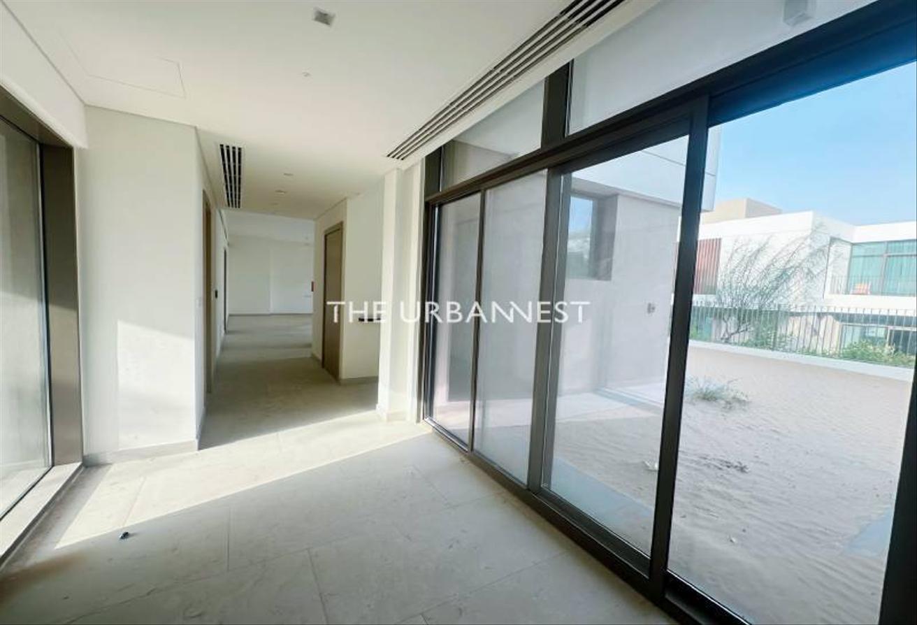 Exclusive | Landscaped | Large Plot |Opposite Pool photo 5