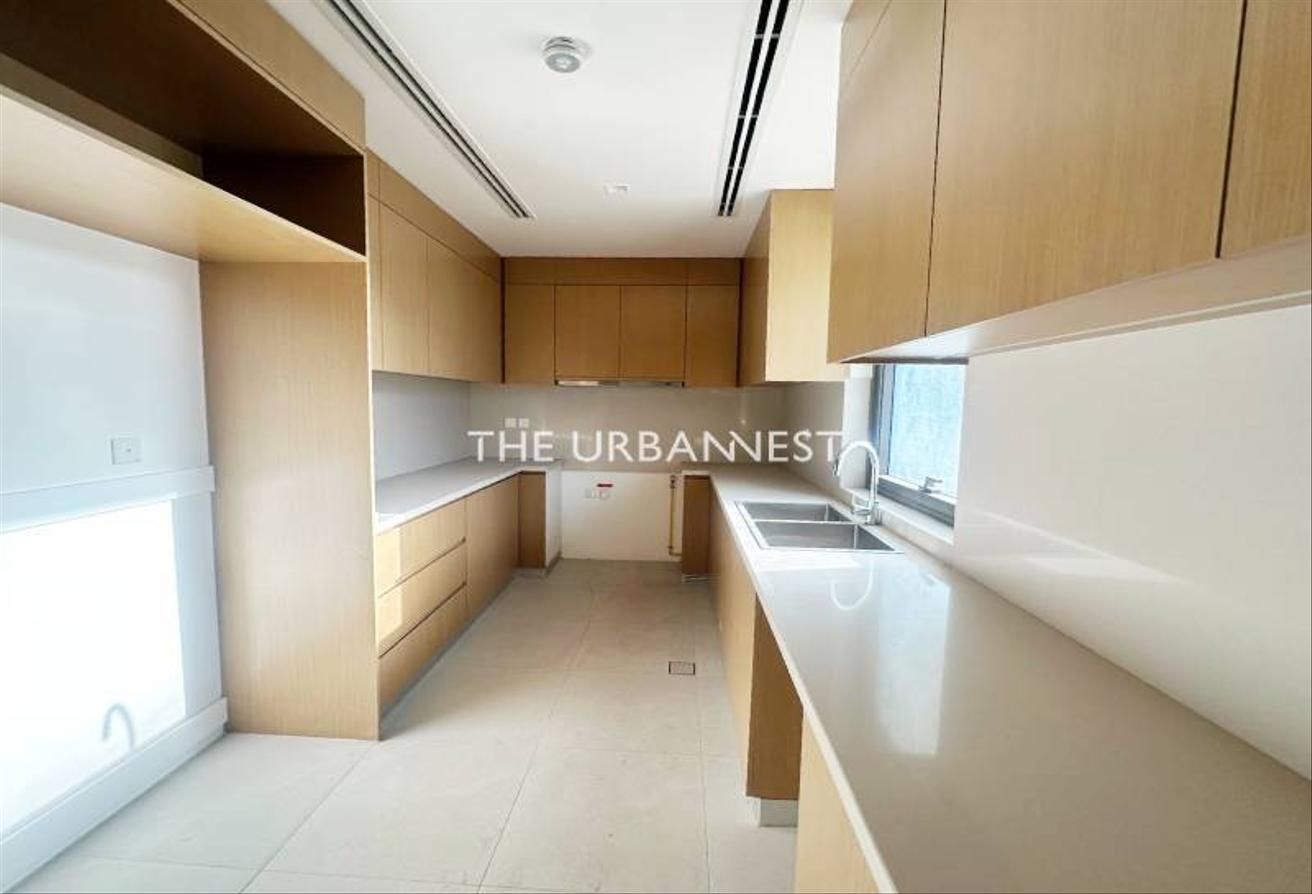 Exclusive | Landscaped | Large Plot |Opposite Pool photo 4