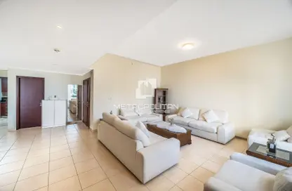 Apartment - 2 Bedrooms - 3 Bathrooms for rent in Bahar 4 - Bahar - Jumeirah Beach Residence - Dubai