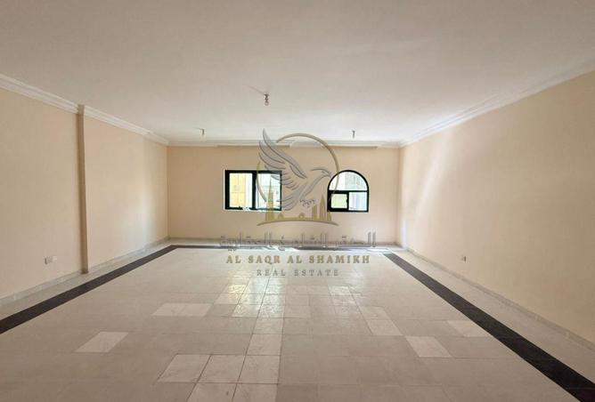 126122927 - Property Main Image