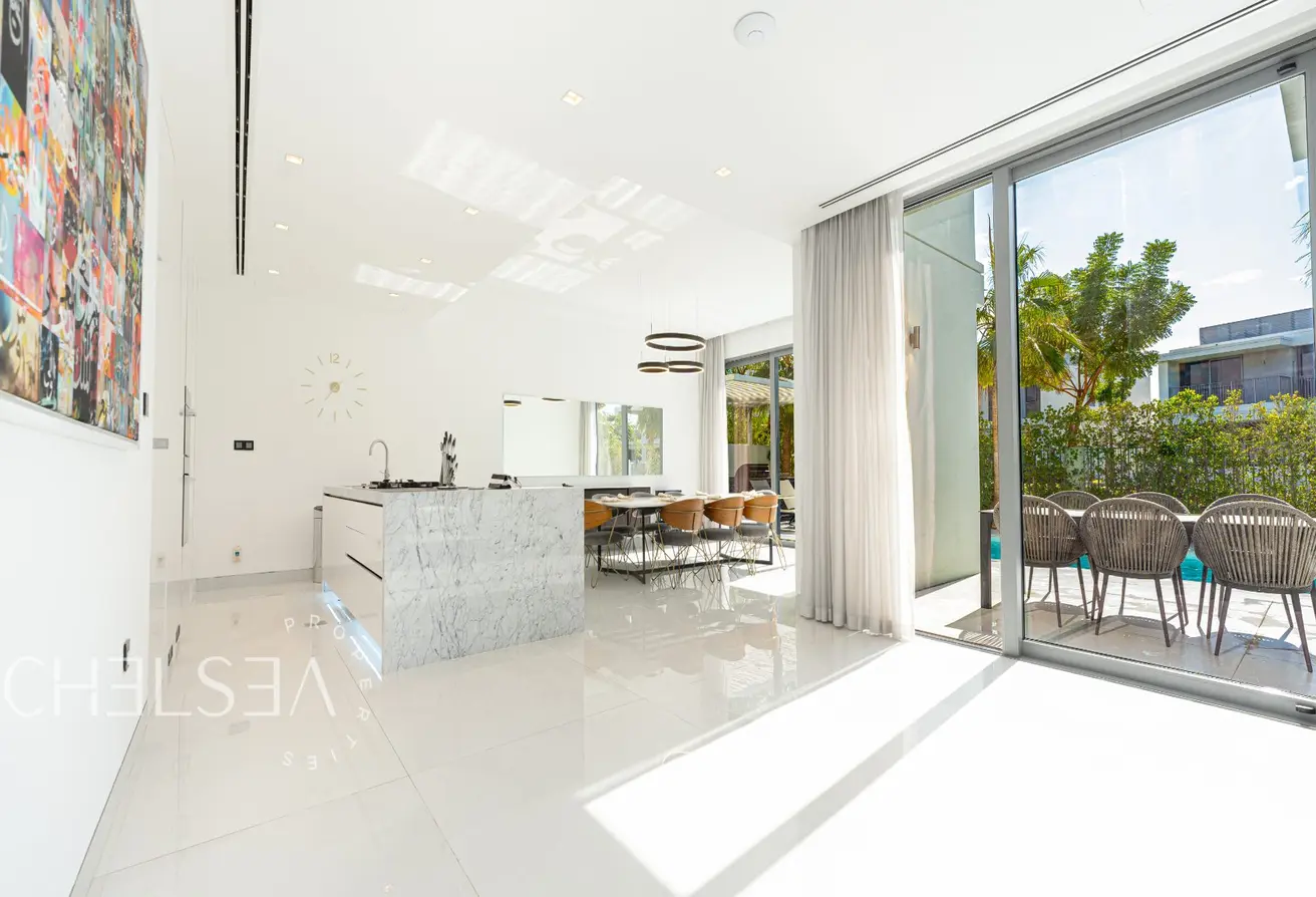 151932156 - Property Main Image