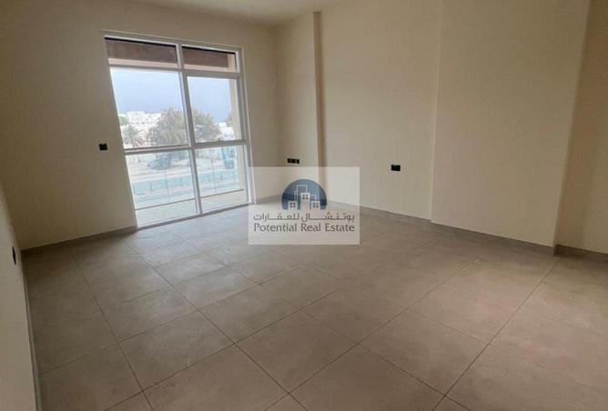 110039000 - Property Image 2