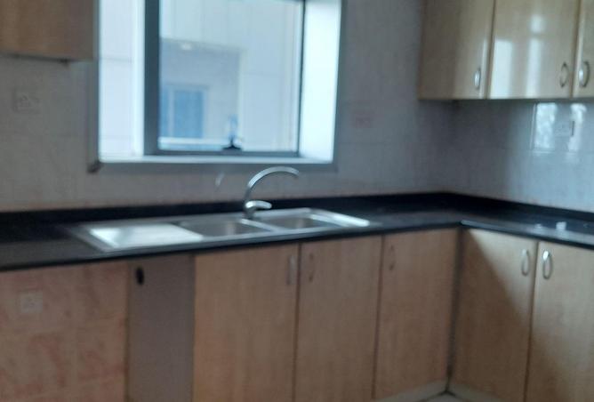 73851460 - Property Image 3