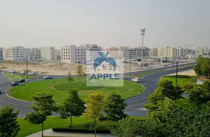 شقة - 2 غرف نوم - 3 حمامات للايجار في ذا جيت 2 - الجادة - الشارقة