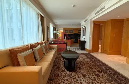 Apartment - 1 Bedroom - 2 Bathrooms for rent in Ritz Carlton - DIFC - Dubai