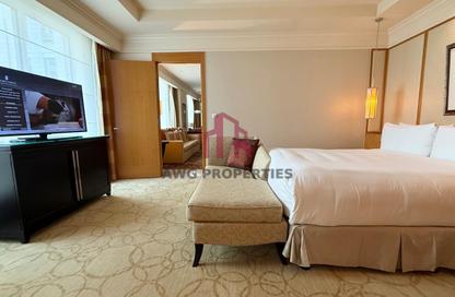 Apartment - 1 Bedroom - 2 Bathrooms for rent in Ritz Carlton - DIFC - Dubai