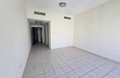 Apartment - 2 Bedrooms - 3 Bathrooms for sale in Building 167 - Contemporary Cluster - Discovery Gardens - Dubai