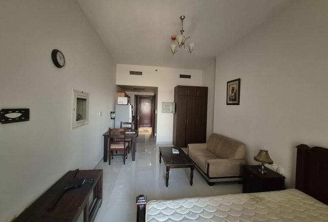 117720300 - Property Image 2