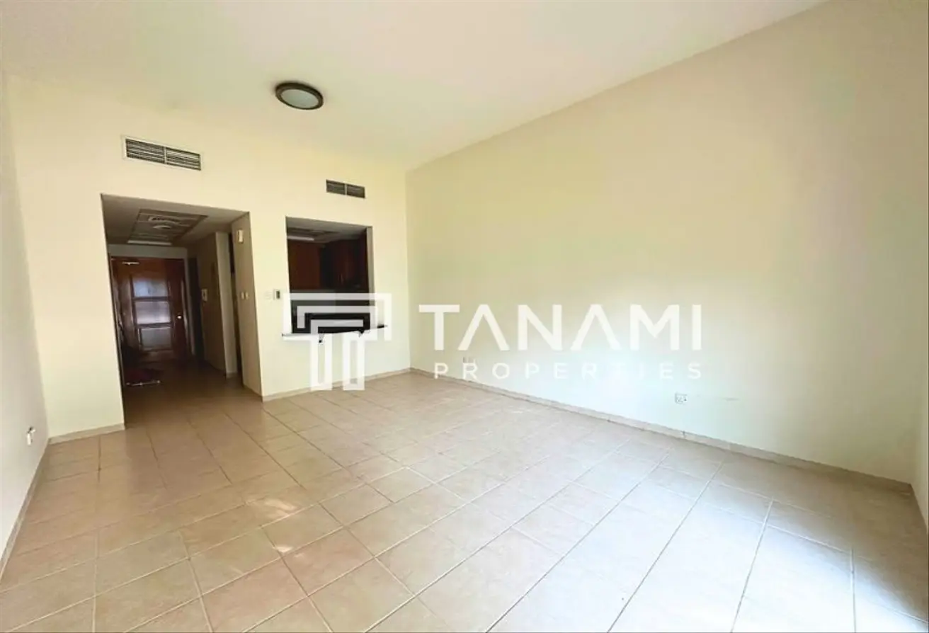155581104 - Property Main Image