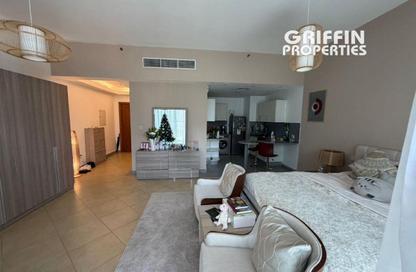 Apartment - Studio - 1 Bathroom for rent in Madison Residency - Barsha Heights (Tecom) - Dubai