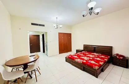 Apartment - Studio - 1 Bathroom for rent in Building S11 - Spain Cluster - International City - Dubai