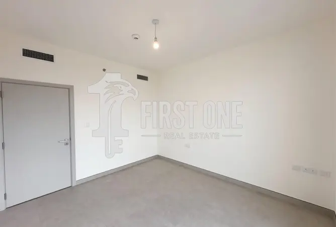 146000130 - Property Image 3