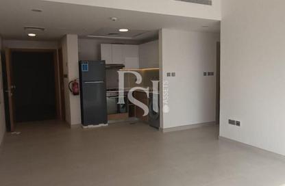 Apartment - 3 Bedrooms - 2 Bathrooms for sale in Radiant Square - City Of Lights - Al Reem Island - Abu Dhabi Apartment - 3 Bedrooms - 2 Bathrooms for sale in Radiant Square - City Of Lights - Al Reem Island - Abu Dhabi