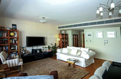 Apartment - 2 Bedrooms - 3 Bathrooms for sale in Al Maha - Al Muneera - Al Raha Beach - Abu Dhabi