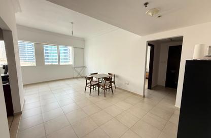 Apartment - 1 - 2 for rent in Lake Shore Tower - JLT Cluster Y - Jumeirah Lake Towers - Dubai Apartment - 1 - 2 for rent in Lake Shore Tower - JLT Cluster Y - Jumeirah Lake Towers - Dubai