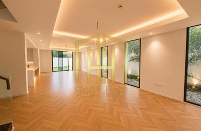 Villa - 4 - 6 for sale in The Cedars - Yas Acres - Yas Island - Abu Dhabi