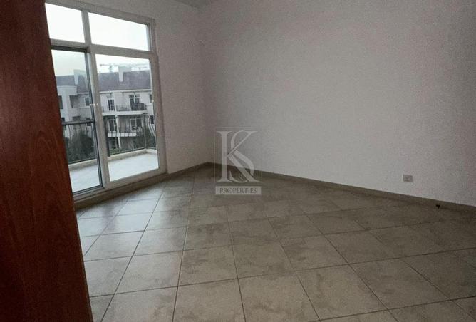 132005621 - Property Image 3