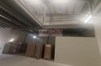 Warehouse - Studio - 1 Bathroom for rent in Al Layan 1 - Saih Shuaib 2 - Dubai Industrial City - Dubai