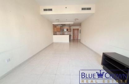 Apartment - 1 Bedroom - 2 Bathrooms for rent in Hessa Home Building - Oud Metha - Bur Dubai - Dubai
