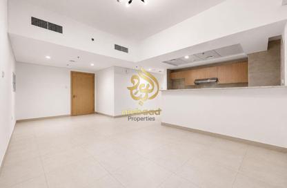 Apartment - 2 Bedrooms - 3 Bathrooms for rent in Haas Building - Jumeirah Garden City - Al Satwa - Dubai