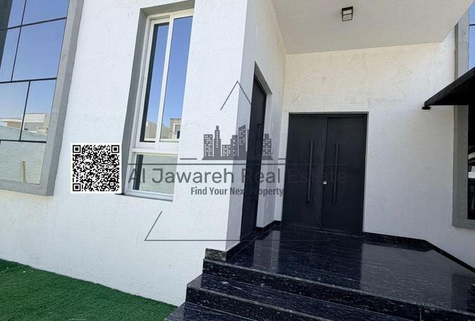 91798922 - Property Image 2
