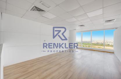 Office Space - Studio - 1 Bathroom for rent in Churchill Executive Tower - Churchill Towers - Business Bay - Dubai