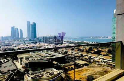 Apartment - 3 Bedrooms - 5 Bathrooms for rent in Corniche Road - Abu Dhabi