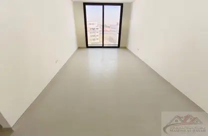 شقة - 2 غرف نوم - 3 حمامات للايجار في بناية مويليح 29 - مويلح - الشارقة