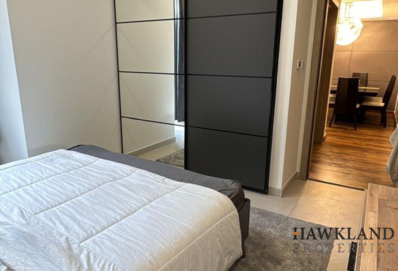 Spacious 2 Bedroom Apartment with Maid Room photo 5