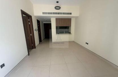 Apartment - 1 Bedroom - 2 Bathrooms for rent in Saleh Residence 3 - Jumeirah Garden City - Al Satwa - Dubai