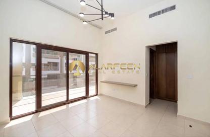 Villa - 4 - 6 for rent in Park Villas - District 10 - Jumeirah Village Circle - Dubai
