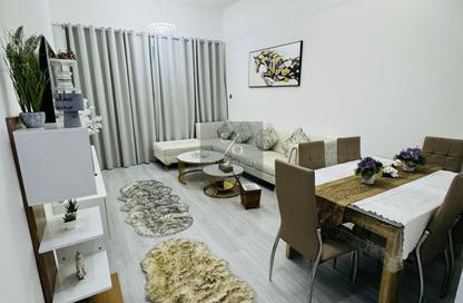 Apartment - 1 Bedroom - 2 Bathrooms for sale in Marina Park - Dubai Marina - Dubai