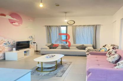 Apartment - 3 Bedrooms - 3 Bathrooms for rent in Hayat Boulevard 1B - Hayat Boulevard 1 - Hayat Boulevard - Town Square - Dubai