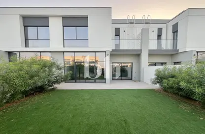 تاون هاوس - 3 غرف نوم - 4 حمامات للايجار في مروج الفرجان ويست - مروج الفرجان - الفرجان - دبي