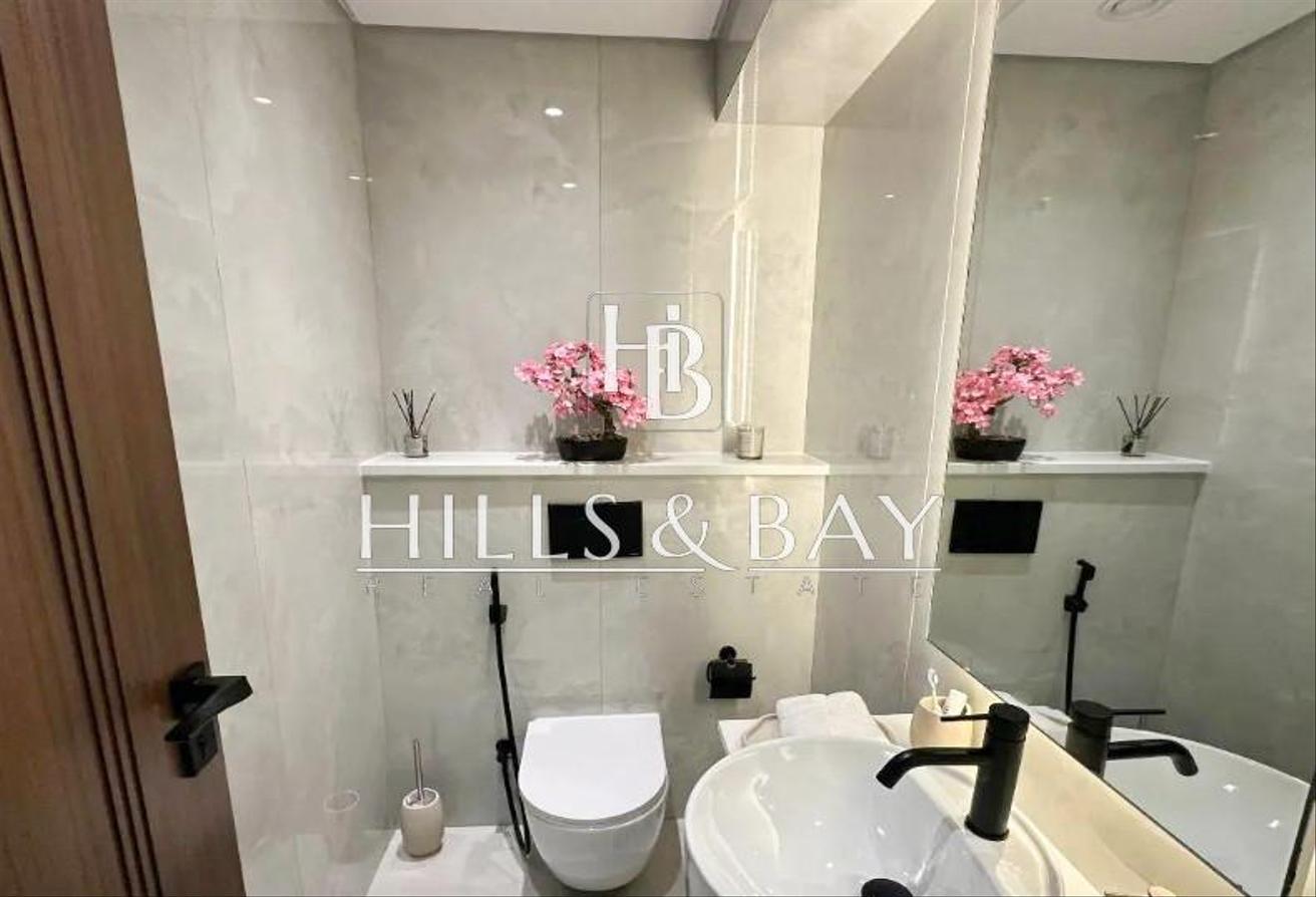 High-Floor 1BR| Bright Layout| Vacant| Unfurnished photo 6