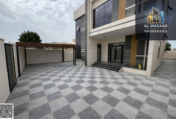 132002155 - Property Image 2