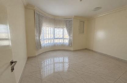 Apartment - 3 - 3 for sale in Al Marwa Tower 1 - Al Marwa Towers - Cornich Al Buhaira - Sharjah Apartment - 3 - 3 for sale in Al Marwa Tower 1 - Al Marwa Towers - Cornich Al Buhaira - Sharjah