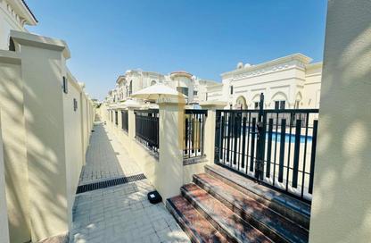 Villa - 5 Bedrooms - 5 Bathrooms for rent in Umm Suqeim 1 Villas - Umm Suqeim 1 - Umm Suqeim - Dubai