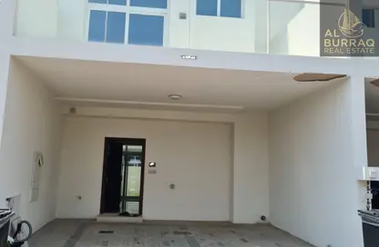 Villa - 4 Bedrooms - 3 Bathrooms for rent in Avencia - Damac Hills 2 - Dubai Villa - 4 Bedrooms - 3 Bathrooms for rent in Avencia - Damac Hills 2 - Dubai