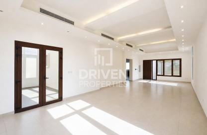 Villa - 4 - 4 for sale in Mirdif Villas - Mirdif - Dubai Villa - 4 - 4 for sale in Mirdif Villas - Mirdif - Dubai