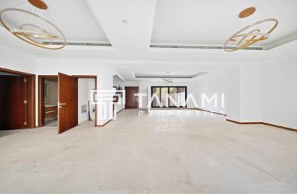 Villa - 4 - 5 for rent in Al Barsha 1 Villas - Al Barsha 1 - Al Barsha - Dubai