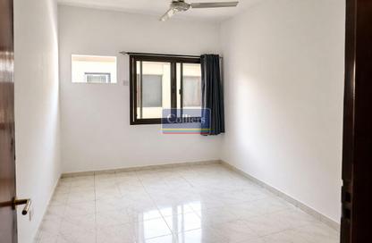 Apartment - 1 Bedroom - 1 Bathroom for rent in Block D Building - Al Muteena - Deira - Dubai